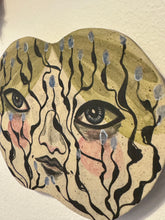 Ladda upp bild till gallerivisning, Genom riset