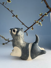 Load image into Gallery viewer, Hoppvalp 15