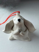 Ladda upp bild till gallerivisning, Litet porslinshänge 1